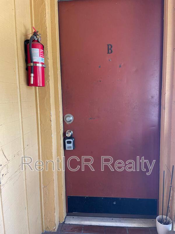 Apartment for rent at 1463 Drew St #B, Clearwater, FL 33755