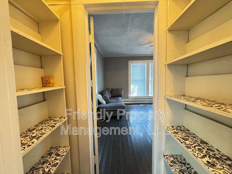 Apartment for rent at 706 Walker Ave #B, Greensboro, NC 27403
