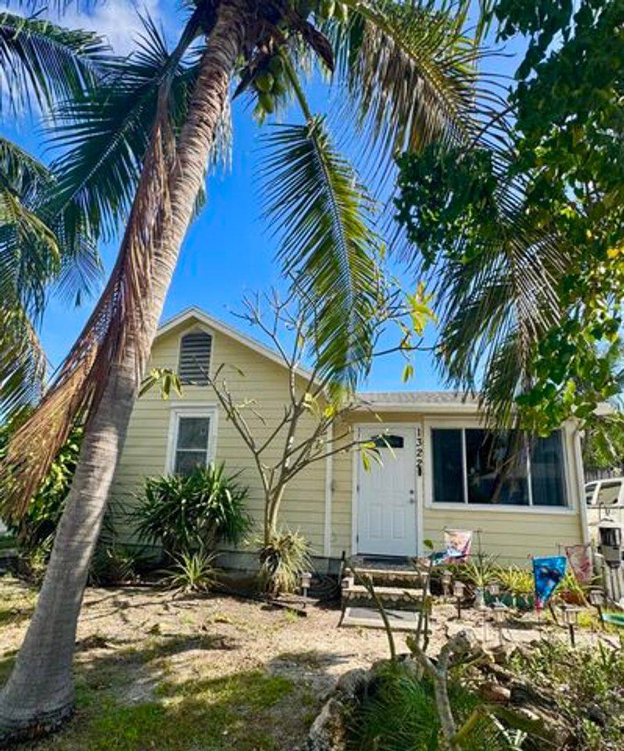House for rent at 1322 N M St, Lake Worth Beach, FL 33460