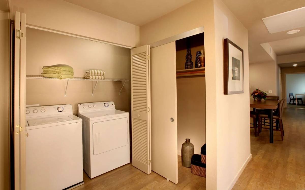 Apartment for rent at 1440 Wakeforest Dr, Davis, CA 95616