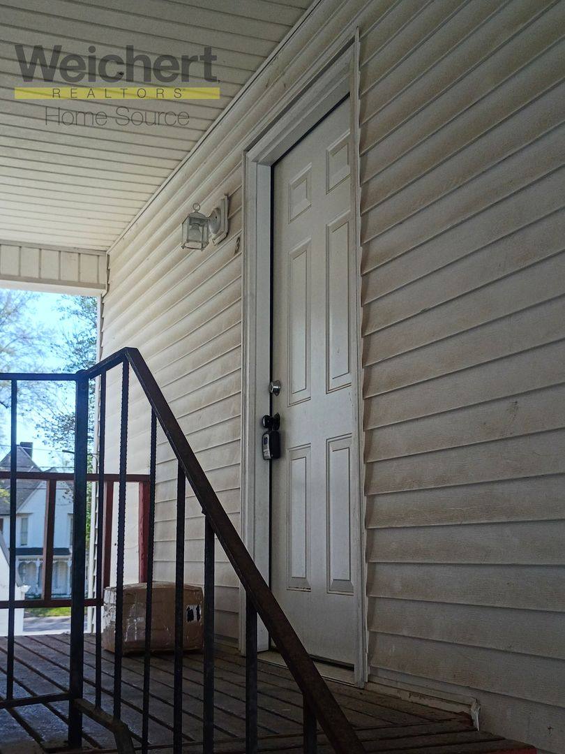 Apartment for rent at 108 N 7th St, Paragould, AR 72450