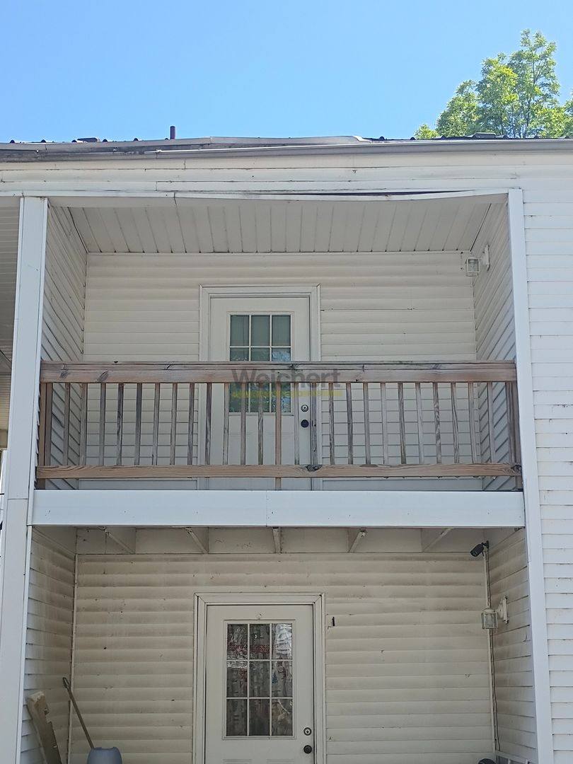 Apartment for rent at 108 N 7th St, Paragould, AR 72450