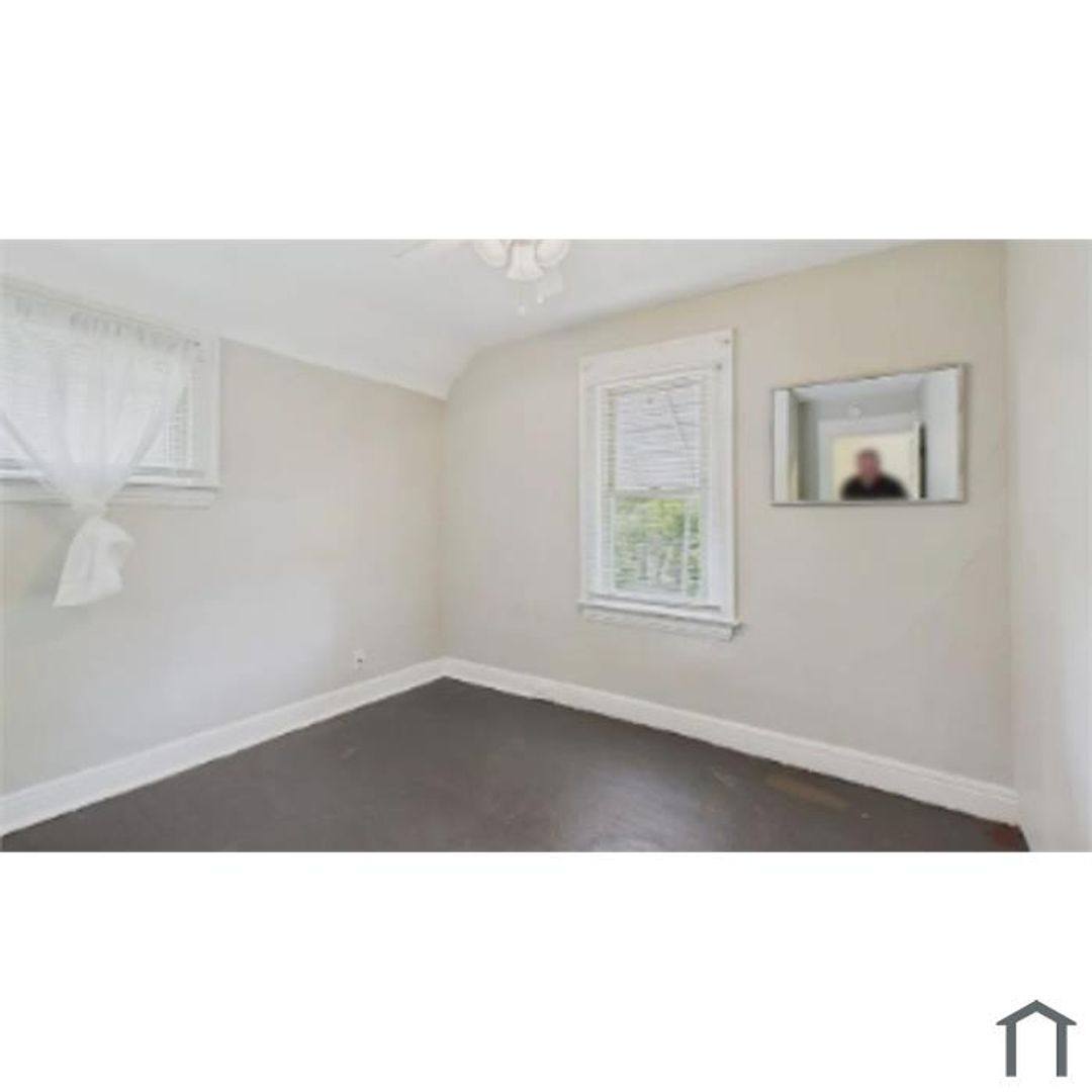 House for rent at 14501 Jenne Ave, Cleveland, OH 44110
