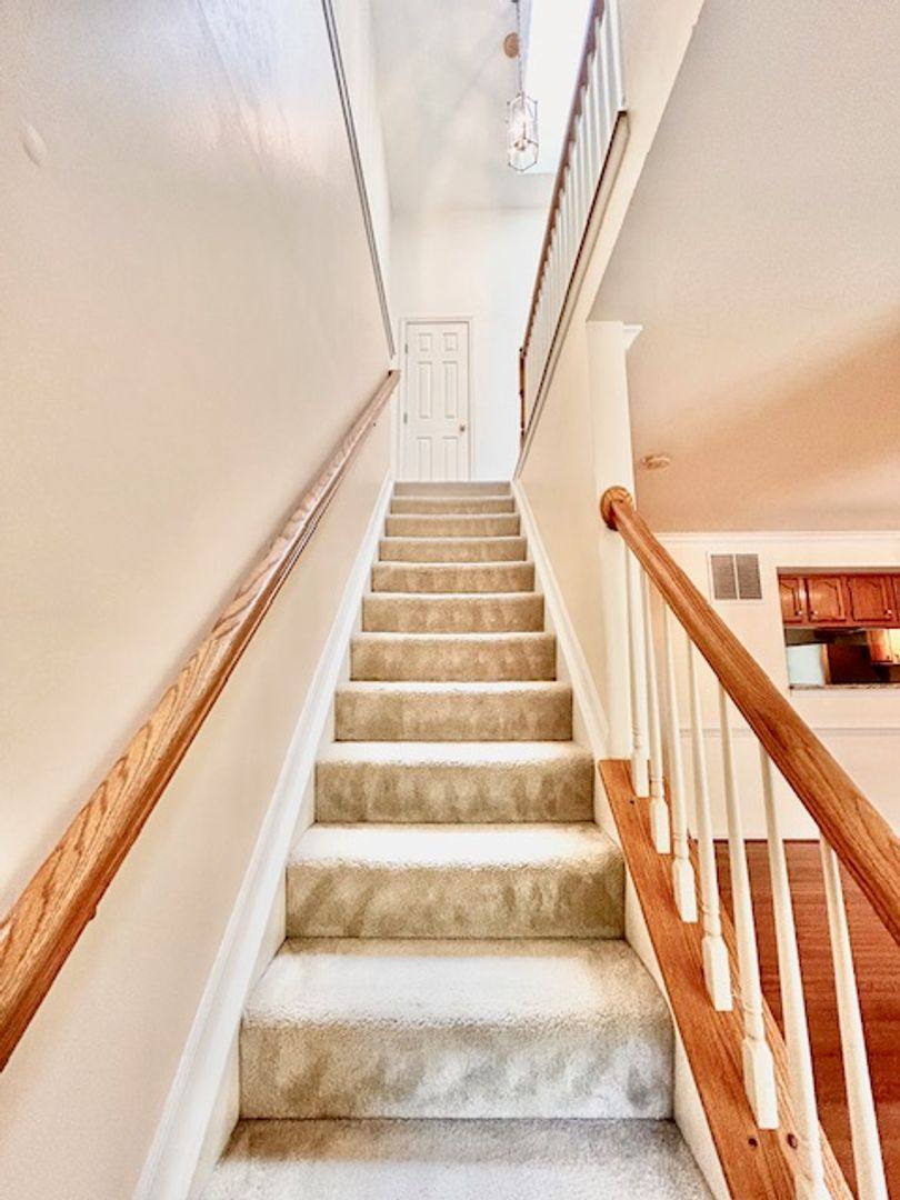 Townhouse for rent at 7503 Westmore Dr, Springfield, VA 22150