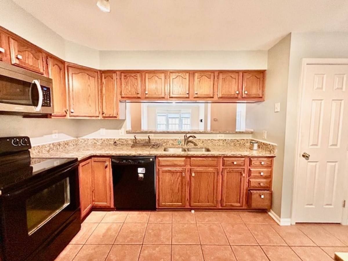Townhouse for rent at 7503 Westmore Dr, Springfield, VA 22150