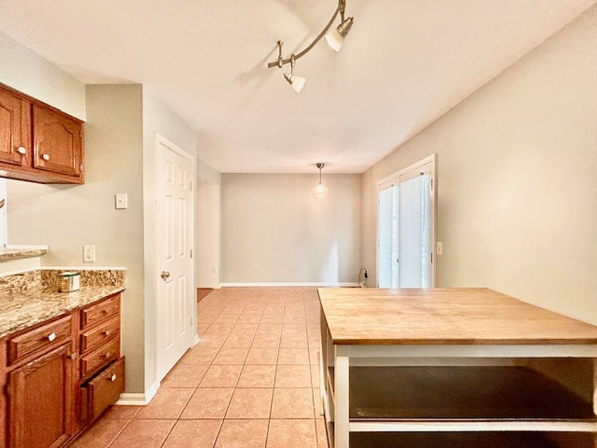 Townhouse for rent at 7503 Westmore Dr, Springfield, VA 22150