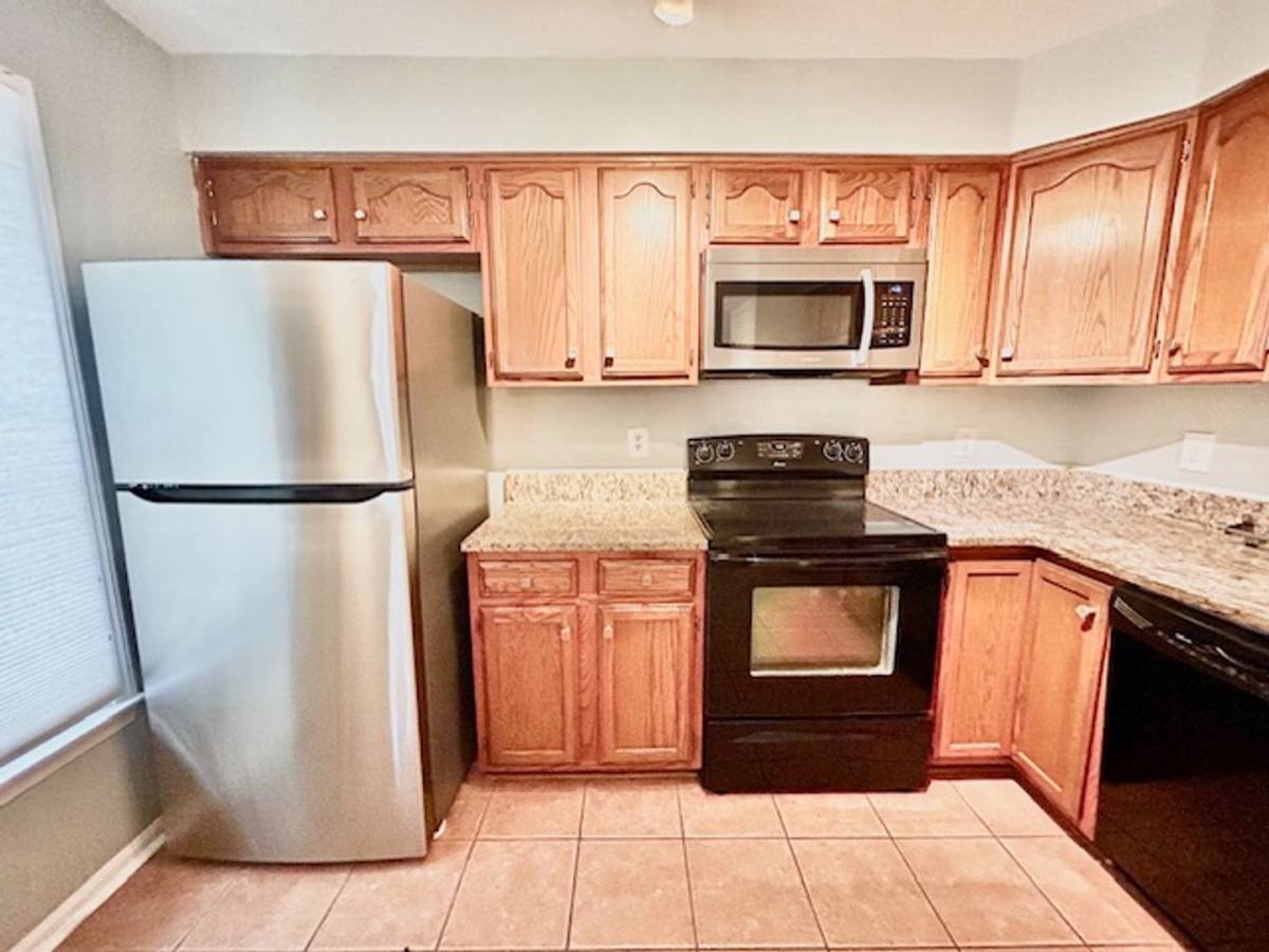 Townhouse for rent at 7503 Westmore Dr, Springfield, VA 22150