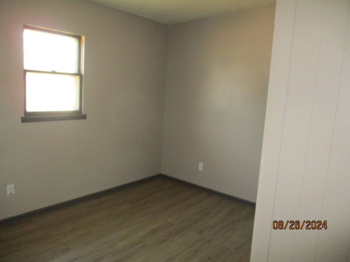 Apartment for rent at 516 SE 6th #2, Abilene, KS 67410