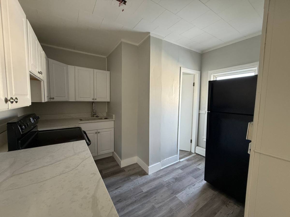 Apartment for rent at 312 -314 Lake Ave, Manchester, NH 03103