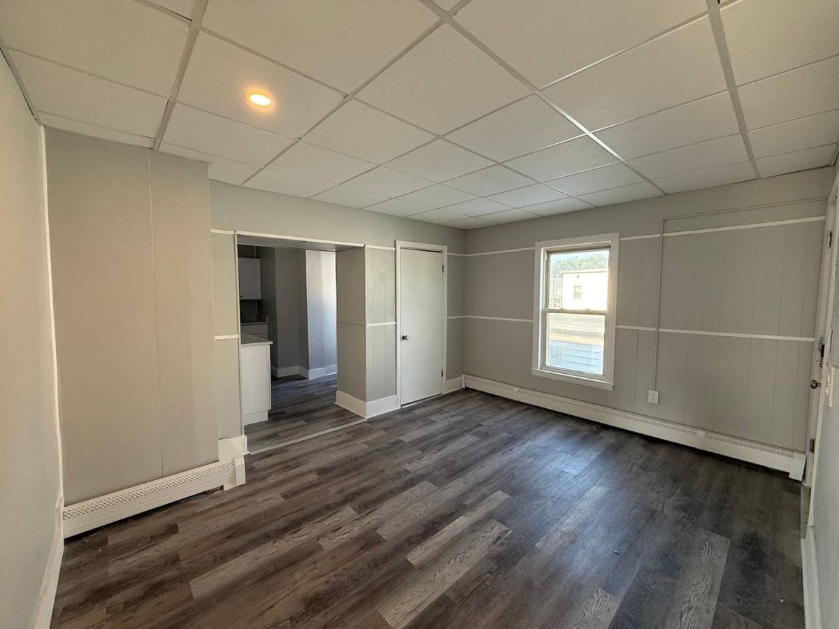 Apartment for rent at 312 -314 Lake Ave, Manchester, NH 03103