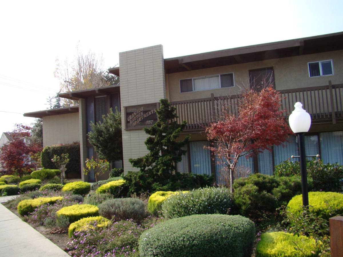 Apartment for rent at 657 24th Ave, Santa Cruz, CA 95062