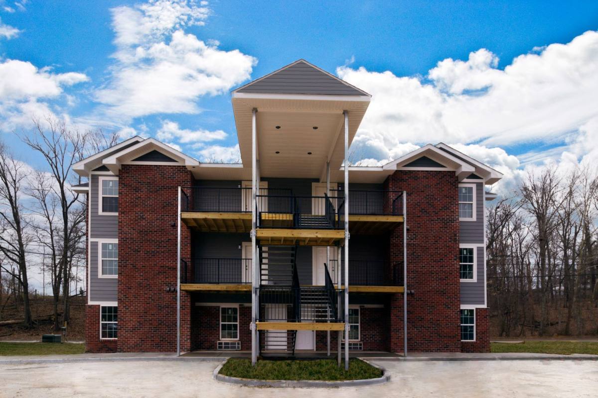 Apartment for rent at 1112 Bertling, Bldg #6, Cape Girardeau, MO 63701