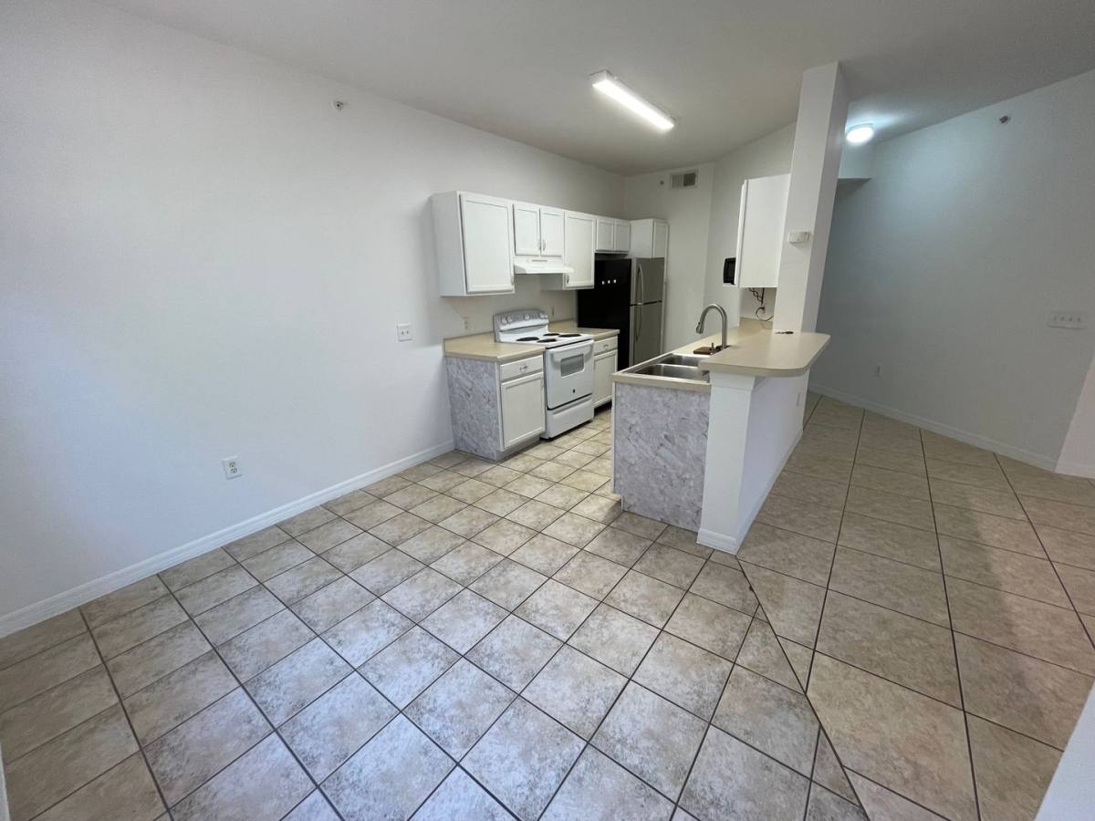 Condo for rent at 7915 Preserve Circle, Naples, FL 34119