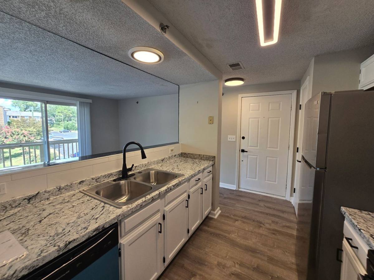 Apartment for rent at 1614 Arlyn Circle, Charlotte, NC 28213
