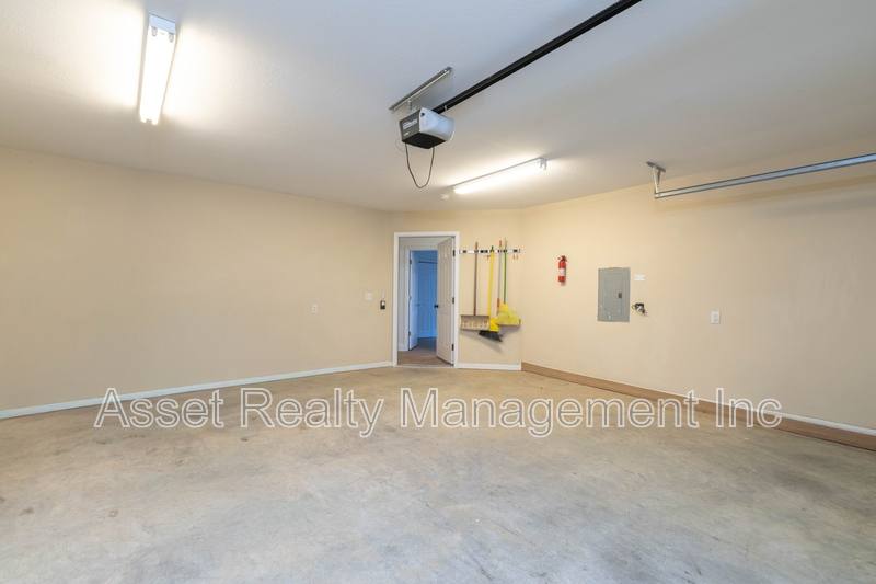 Apartment for rent at 7037 Wakan Lane #1, Corryton, TN 37721