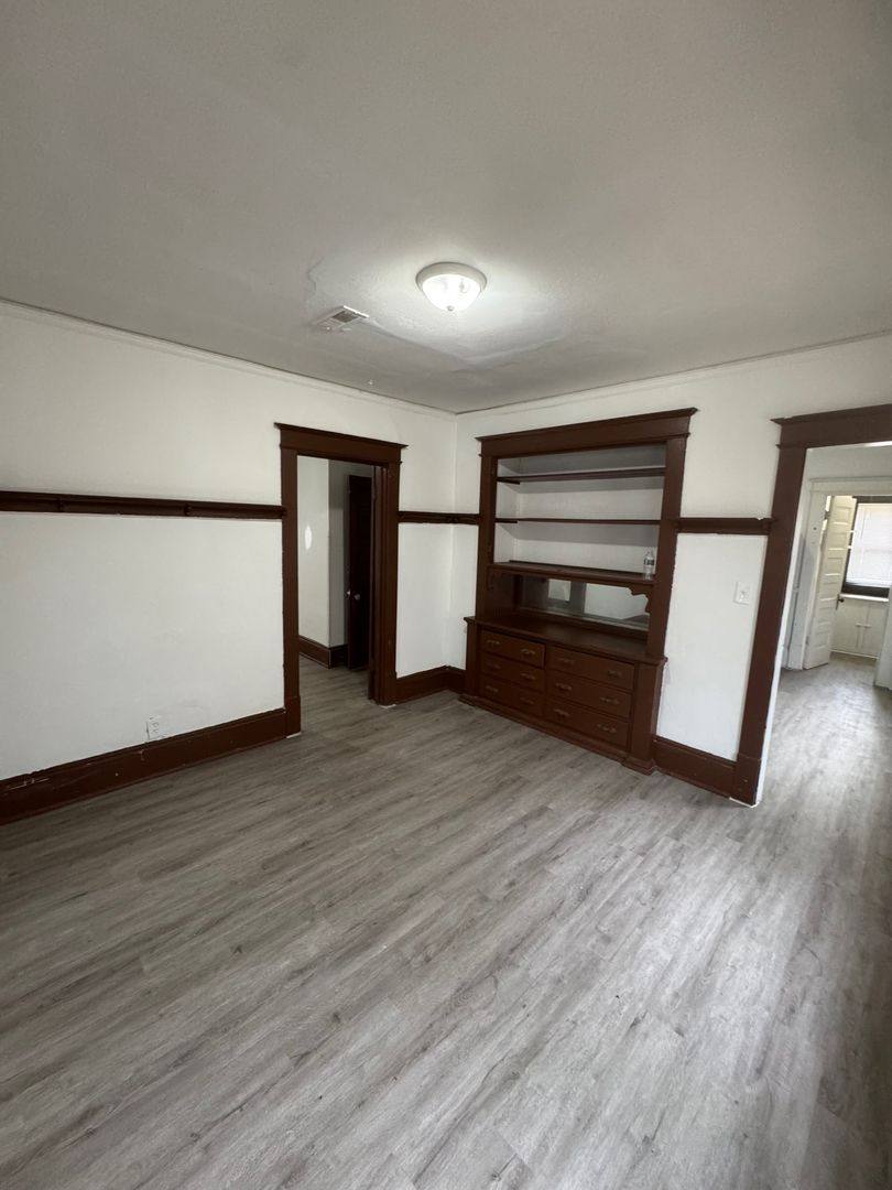 Apartment for rent at 2966 N 9th St, Milwaukee, WI 53206