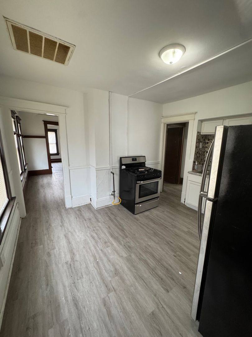 Apartment for rent at 2966 N 9th St, Milwaukee, WI 53206