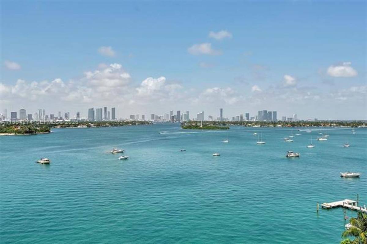 Apartment for rent at 1100 W Ave, Miami Beach, FL 33139