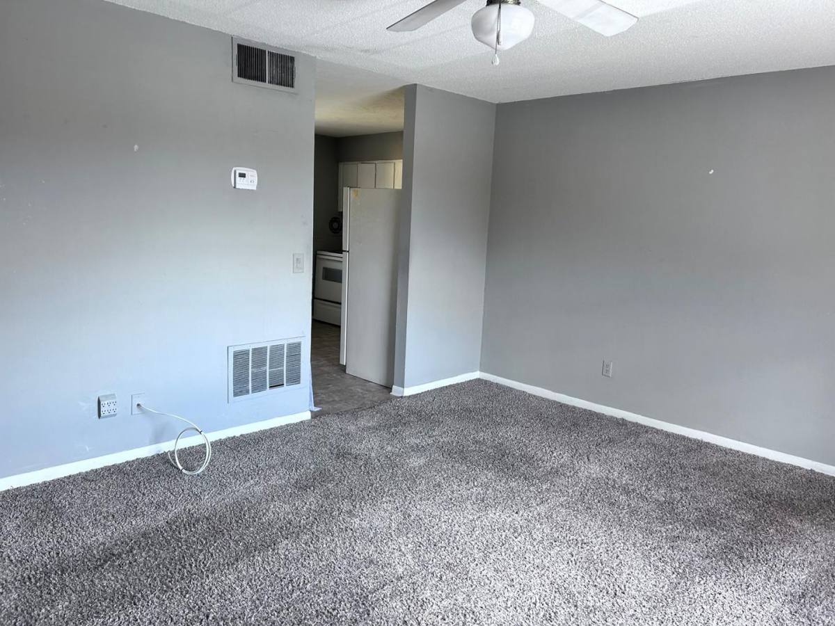Condo for rent at 1625 W Oak Ridge Rd, Orlando, FL 32809