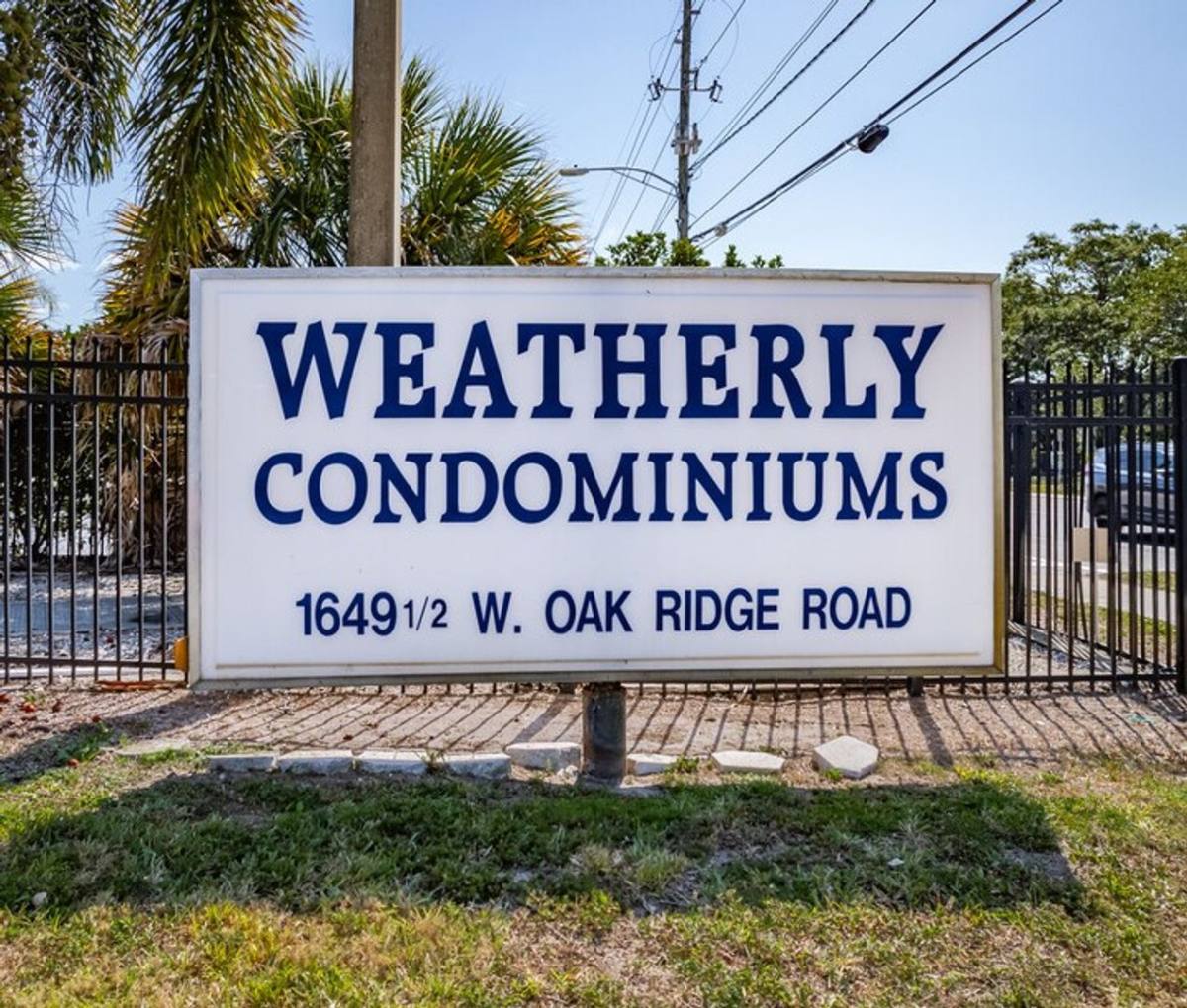 Condo for rent at 1625 W Oak Ridge Rd, Orlando, FL 32809