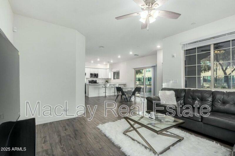 Townhouse for rent at 1918 E Bridgeport Parkway #102, Gilbert, AZ 85295