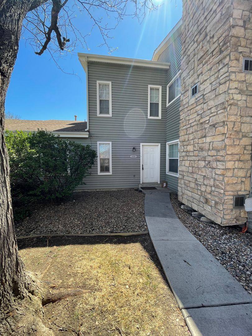 Townhouse for rent at 8466 Everett Way, Arvada, CO 80005