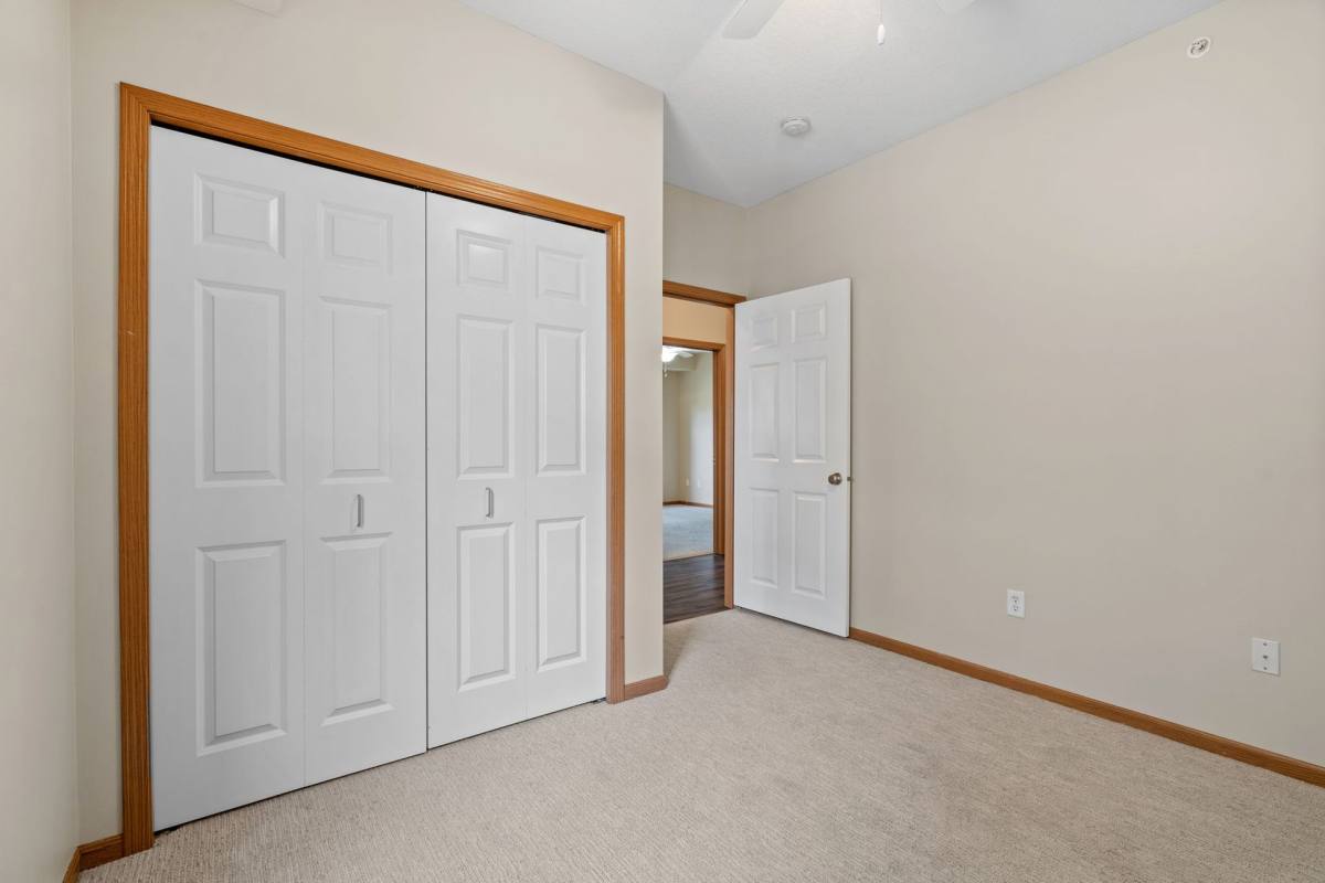Apartment for rent at 10751 Retreat Lane, Saint Paul, MN 55129