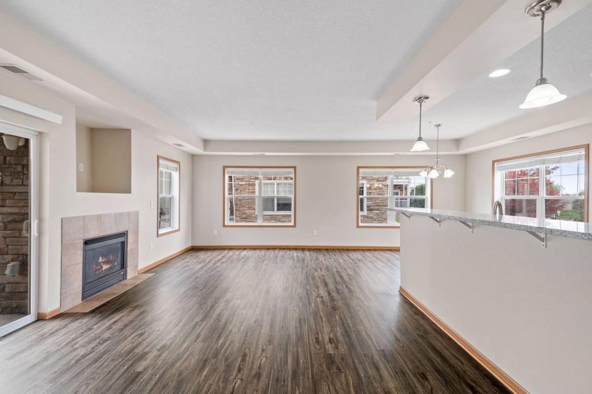 Apartment for rent at 10751 Retreat Lane, Saint Paul, MN 55129