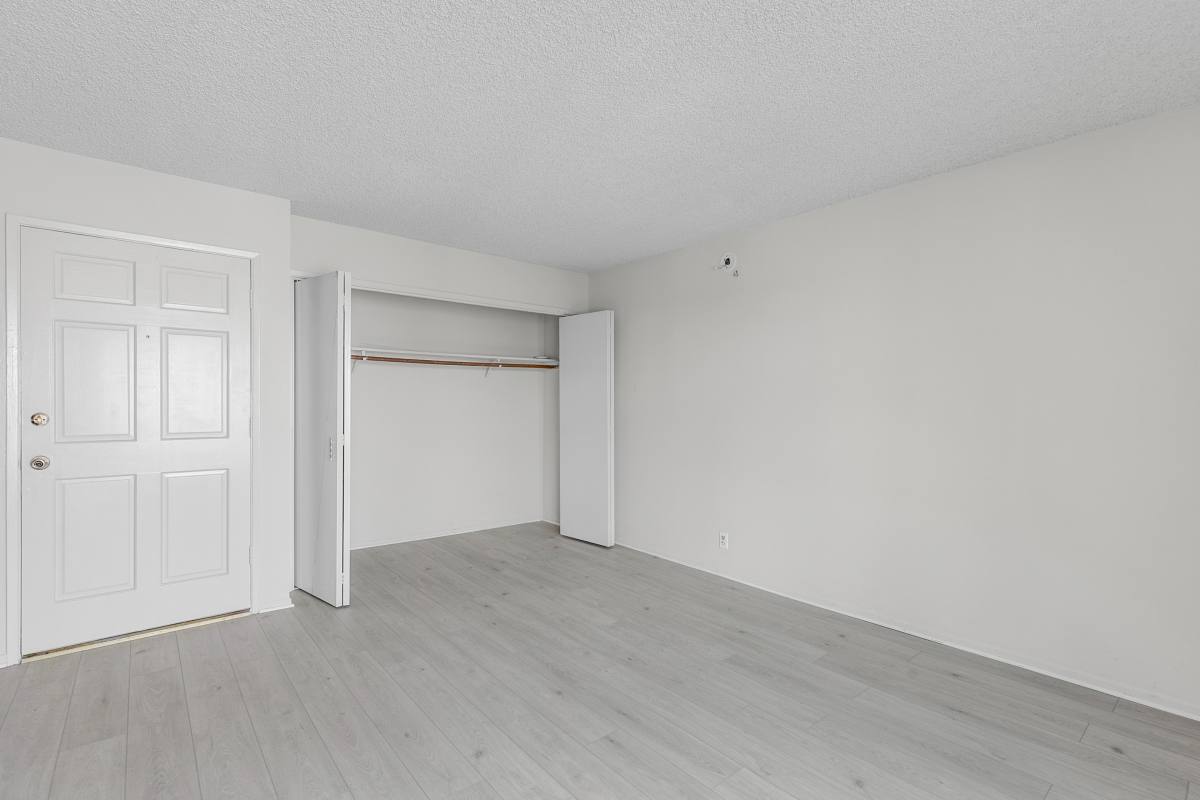Apartment for rent at 1811 Parnell Ave #10, Los Angeles, CA 90025