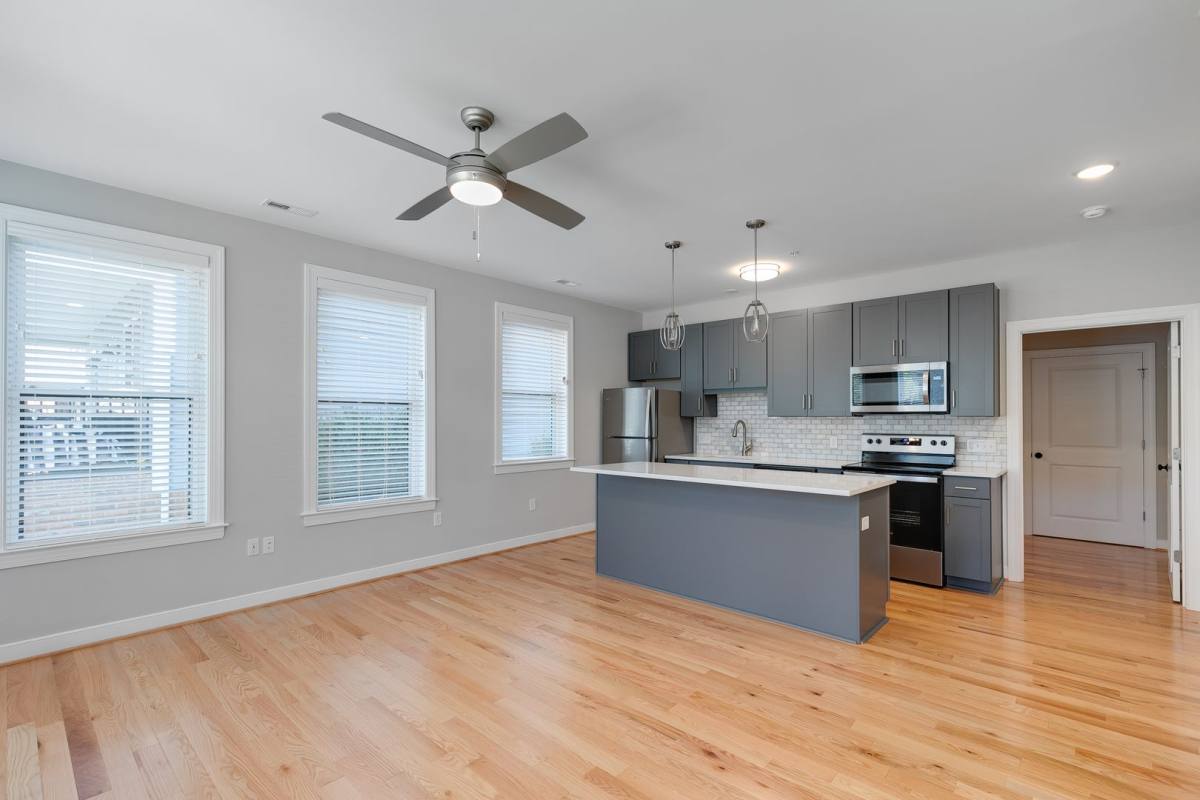 Apartment for rent at 1122 Bainbridge St, Richmond, VA 23224
