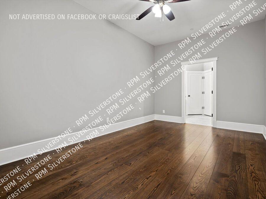 Apartment for rent at 112 Walnut Blvd, Rochester, MI 48307