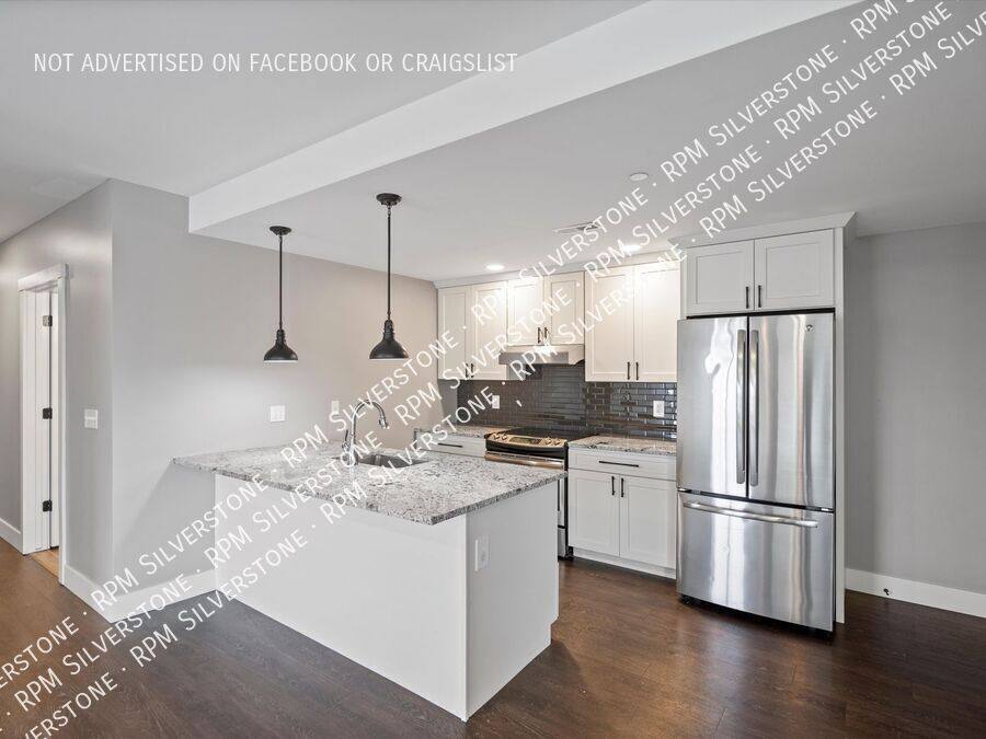 Apartment for rent at 112 Walnut Blvd, Rochester, MI 48307