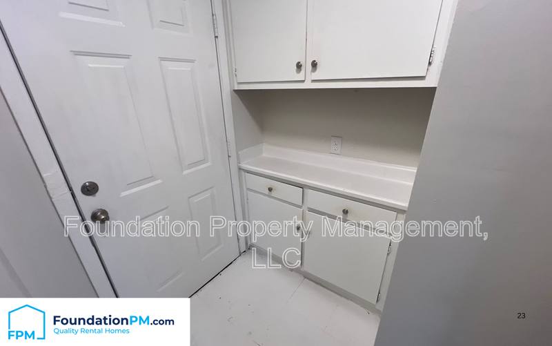 House for rent at 2143 Vollintine Ave, Memphis, TN 38108