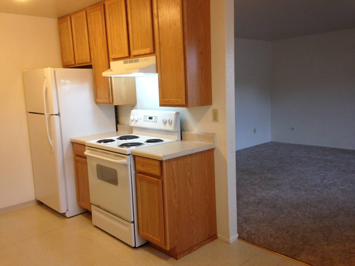 Apartment for rent at 1930 Maple St, North Bend, OR 97459