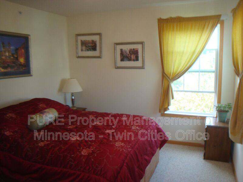 Townhouse for rent at 1209 Timber Way, Stillwater, MN 55082