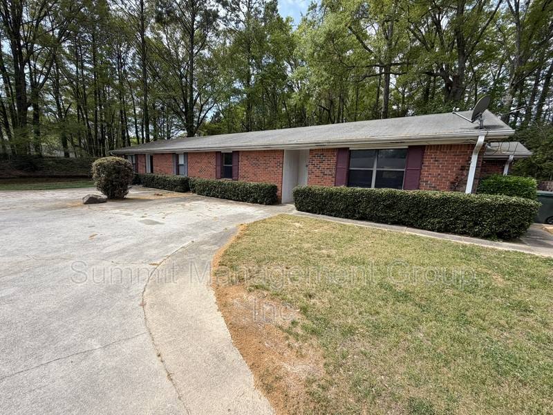 Apartment for rent at 1035 Eastview Rd #A, Conyers, GA 30012