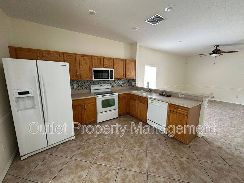 House for rent at 4749 Waterside Pointe Circle, Orlando, FL 32839