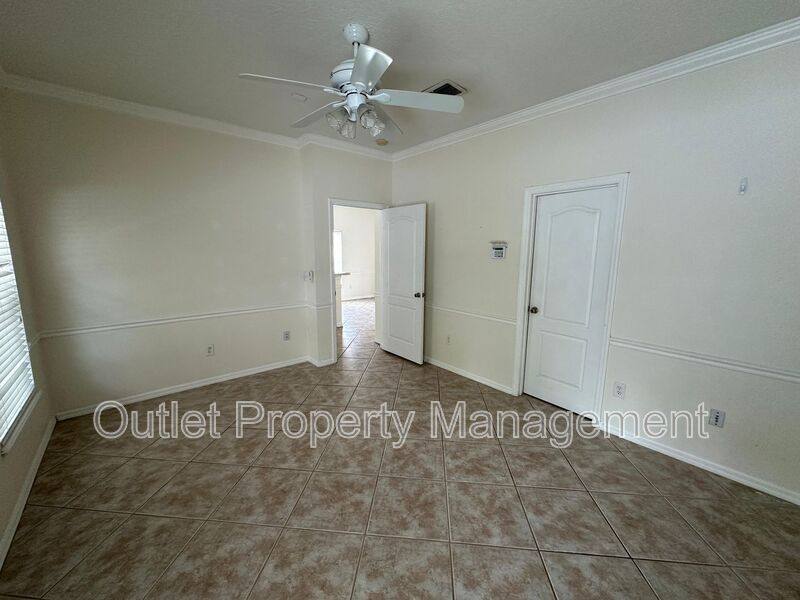 House for rent at 4749 Waterside Pointe Circle, Orlando, FL 32839