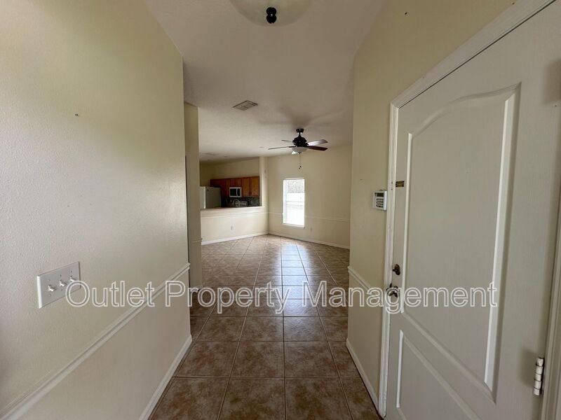 House for rent at 4749 Waterside Pointe Circle, Orlando, FL 32839