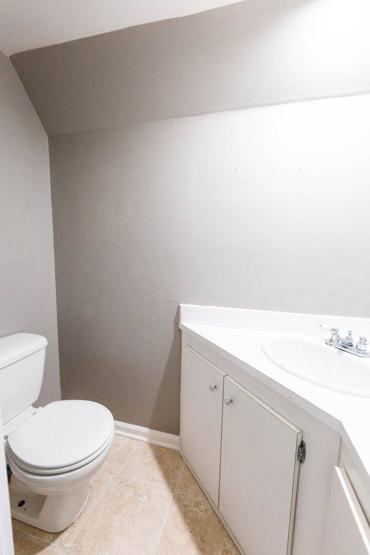 Condo for rent at 5025 Hillsboro Pike #2F, Nashville, TN 37215