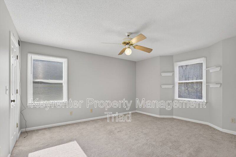 House for rent at 3701 Cotswold Terrace #7G, Greensboro, NC 27410