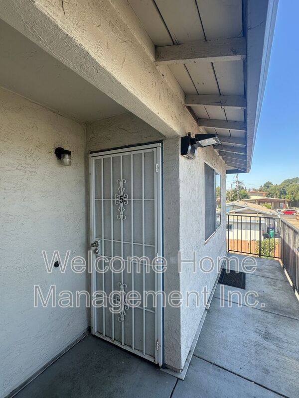 Apartment for rent at 429 Smalley Ave #5, Hayward, CA 94541