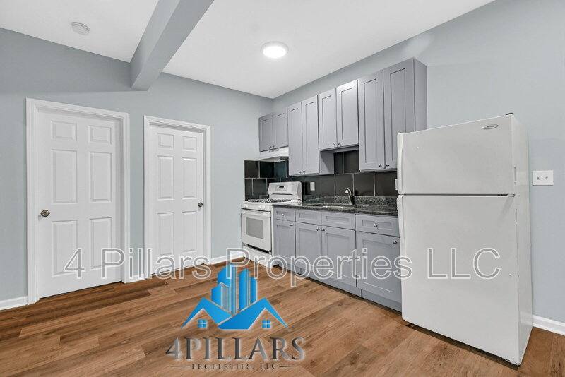 Apartment for rent at 803 E Chicago Ave #2F, East Chicago, IN 46312