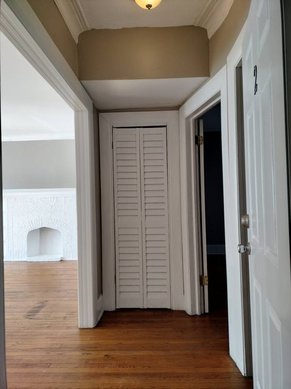 Apartment for rent at 7729 S Essex Ave #2, Chicago, IL 60649