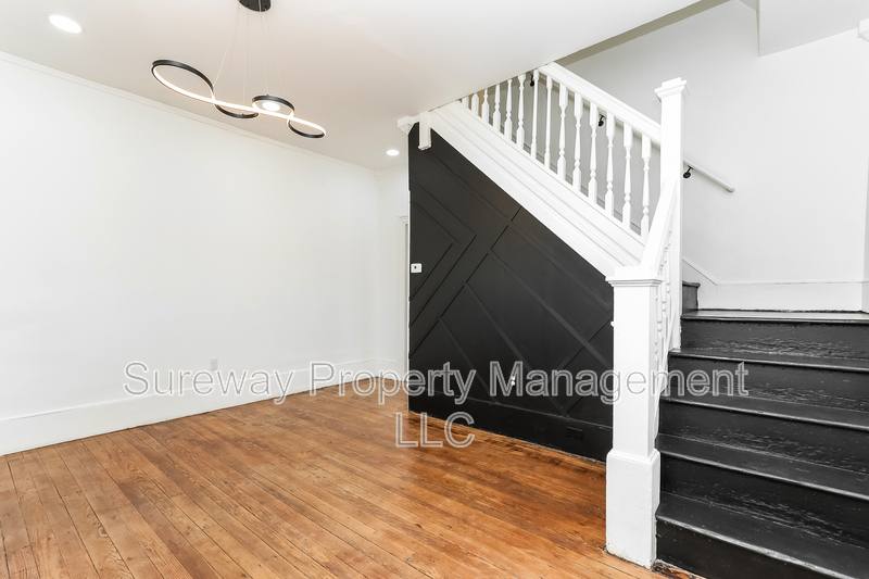 House for rent at 226 Greenwich Ave, Paulsboro, NJ 08066