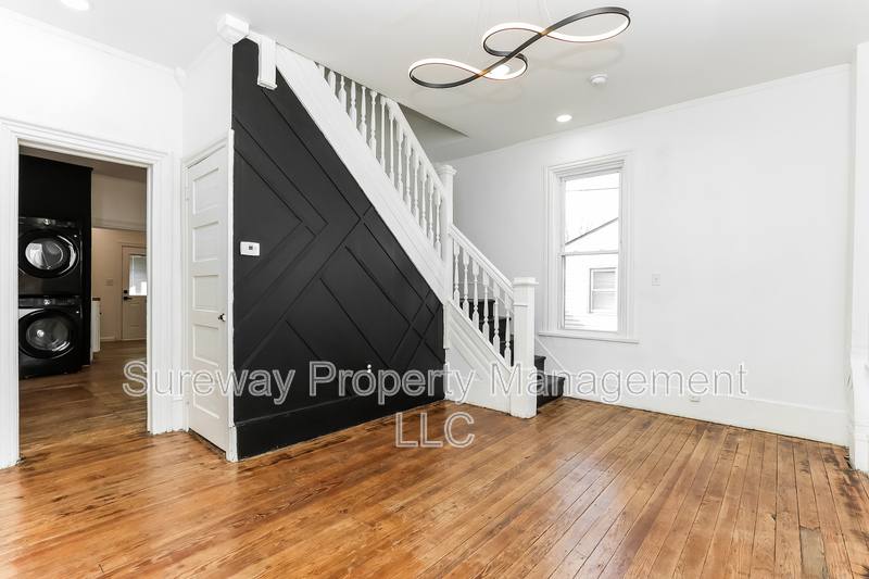House for rent at 226 Greenwich Ave, Paulsboro, NJ 08066