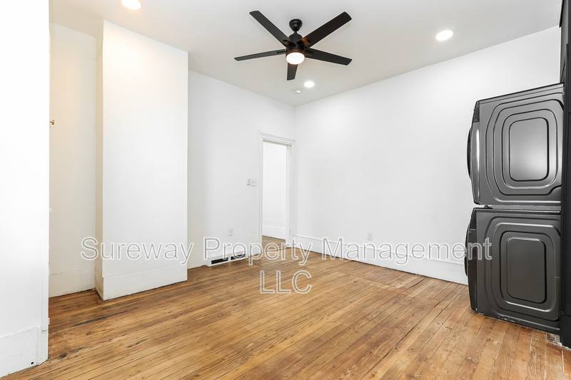House for rent at 226 Greenwich Ave, Paulsboro, NJ 08066