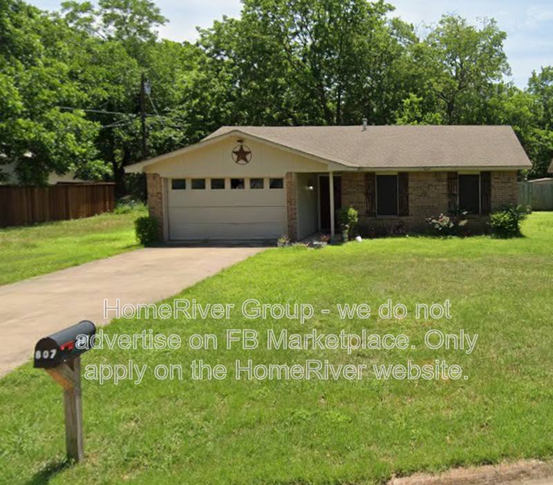 House for rent at 807 W Smith St, Cleburne, TX 76033