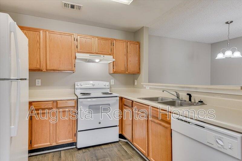 Apartment for rent at 320 Peachtree St #21, Edgefield, SC 29824