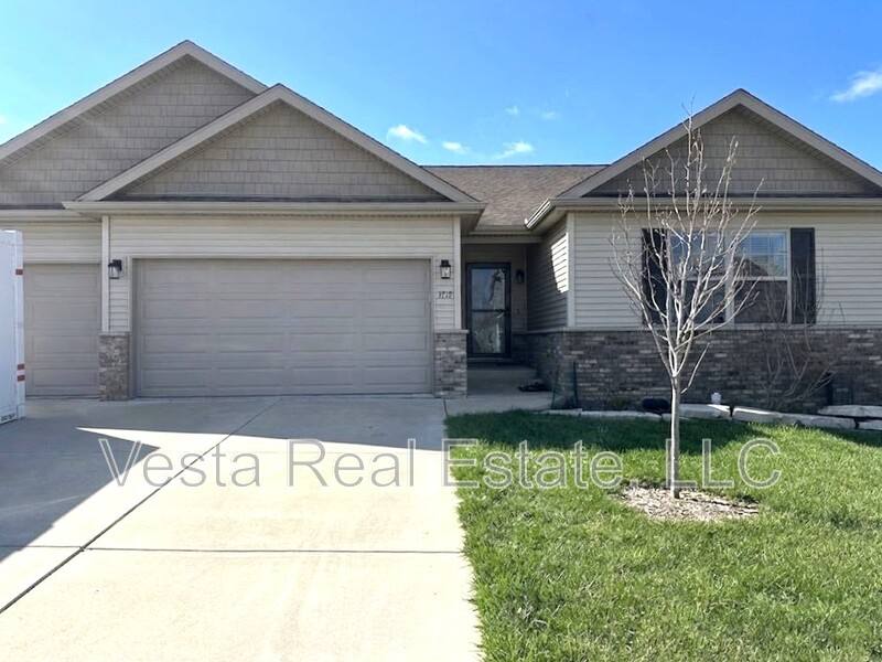 House for rent at 1719 Coralstone Way, Normal, IL 61761